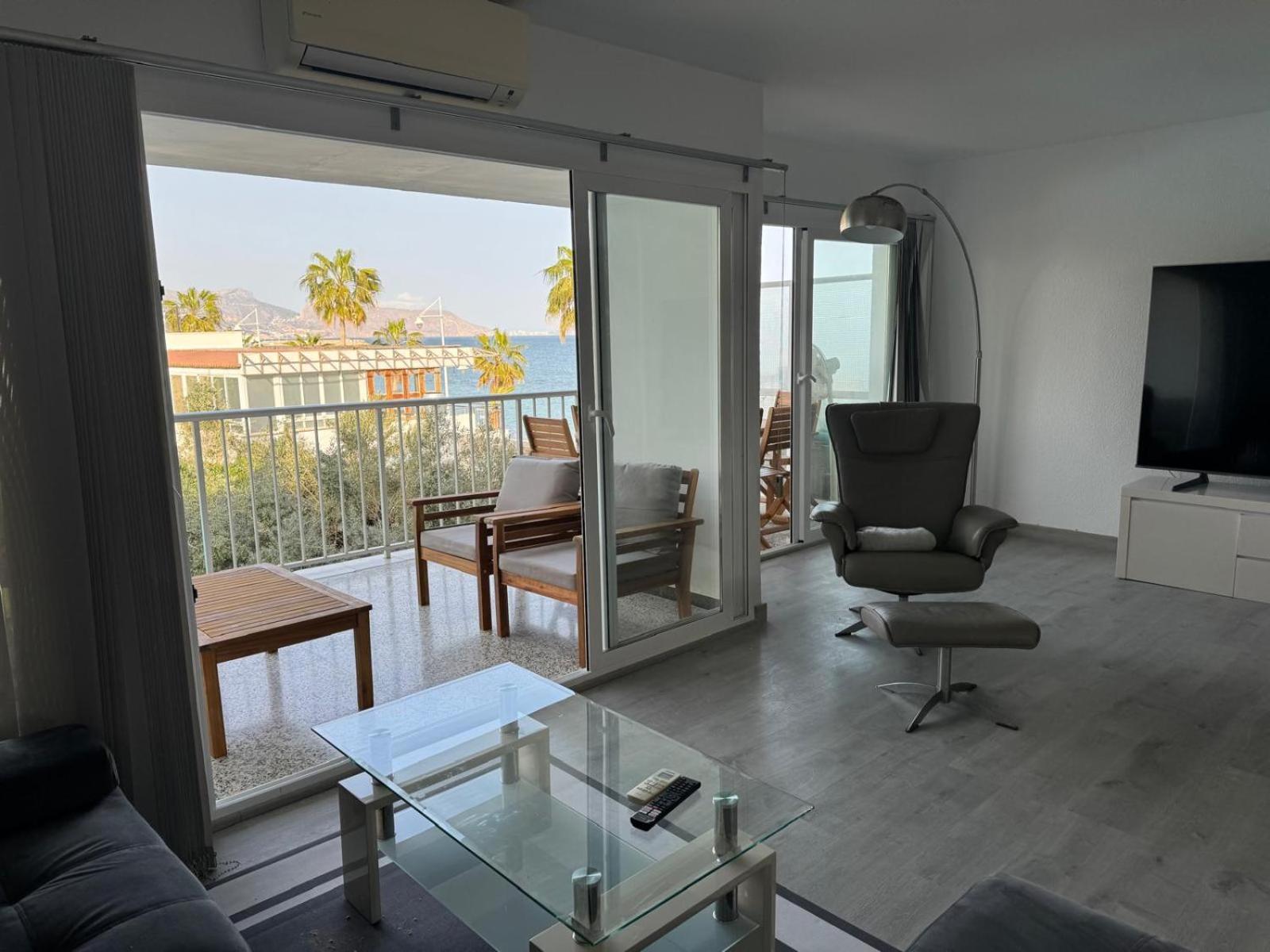 Apartamento En Primera Linea De La Playa Altea Luaran gambar