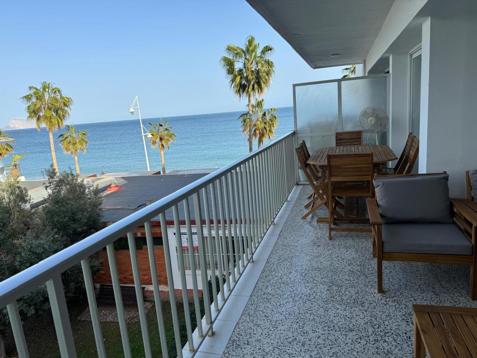 Apartamento En Primera Linea De La Playa Altea Luaran gambar